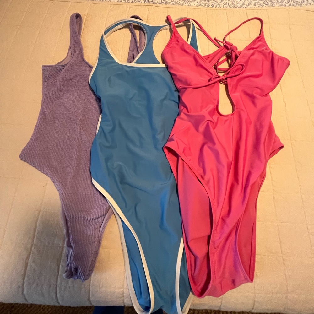 Large/xl swim suits